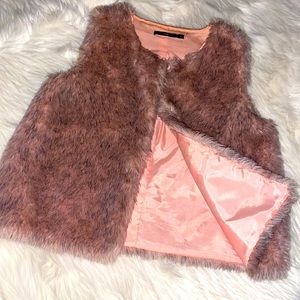 Cute pink faux fur vest!